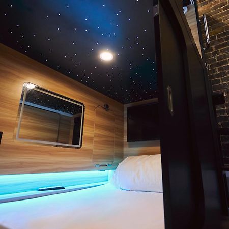 Pod Hotel Montreal Exterior foto